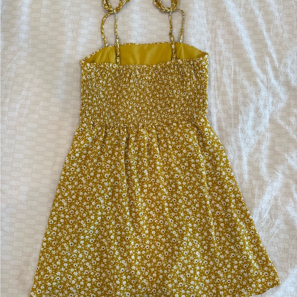 Girls Medium (size 10) Floral Yellow Mustard Sundress - Picture 3 of 3